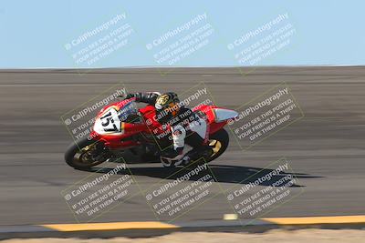 media/Nov-06-2023-Moto Forza (Mon) [[ce023d0744]]/2-Advanced Group/Session 2 (Bowl Speed Pans)/